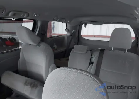 2017 Toyota Sienna Le 8 Passenger из США, поврежденный, VIN 5TDKZ3DC2HS826636